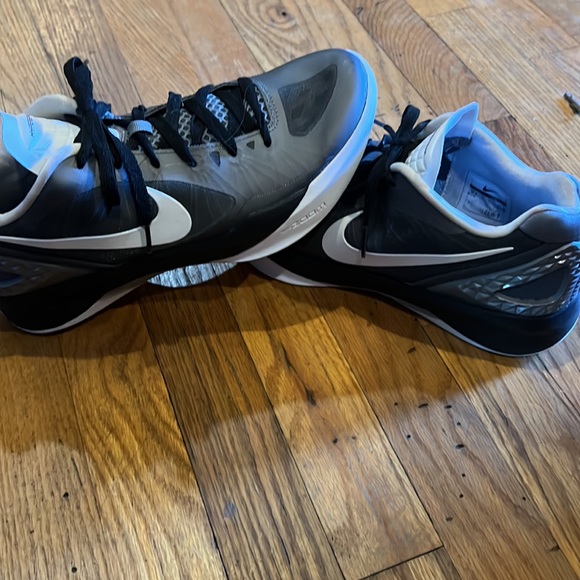 Nike - Hyperspike volleyball shoes - Picture 4 of 4